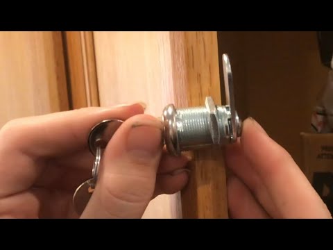 adding a lock to the cabinet door (gatehouse 0252956)